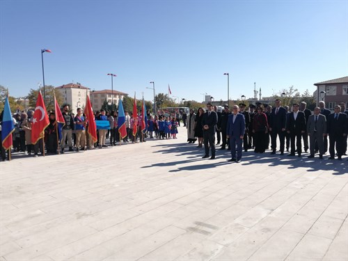 28 Ekim Atatürk Anıtına Çelenk Sunma Töreni
